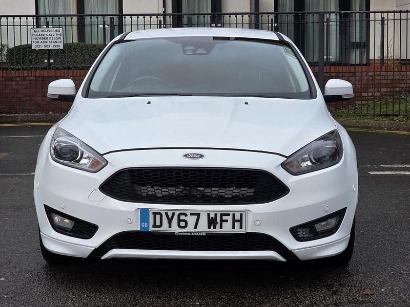 Used Ford Focus Titanium X 2017 White Hatchback