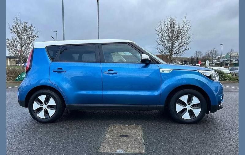 Used Kia Soul 80 kW (110 HP) 2018 Blue SUV