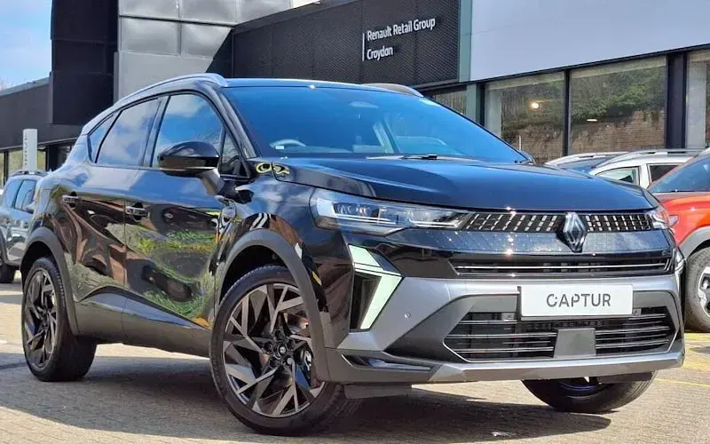 Used Renault Captur Esprit Alpine 158 HP (116 kW) 2026 SUV