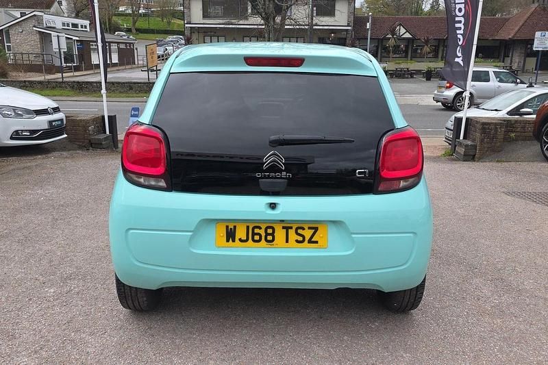 Used Citroën C1 Flair 71 HP (52 kW) 2018 Green Hatchback