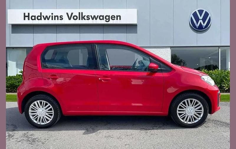 Usado VW up! 65 HP (47 kW) 2022 Vermelho Citadino