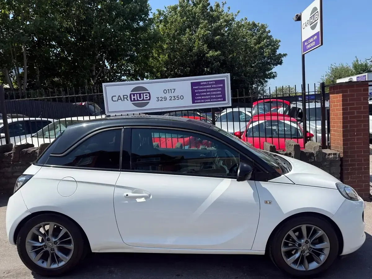 Used Vauxhall Adam Jam 70 HP (51 kW) 2016 White Hatchback