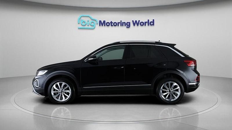 Used VW T-Roc Style 150 HP (110 kW) 2022 Black SUV