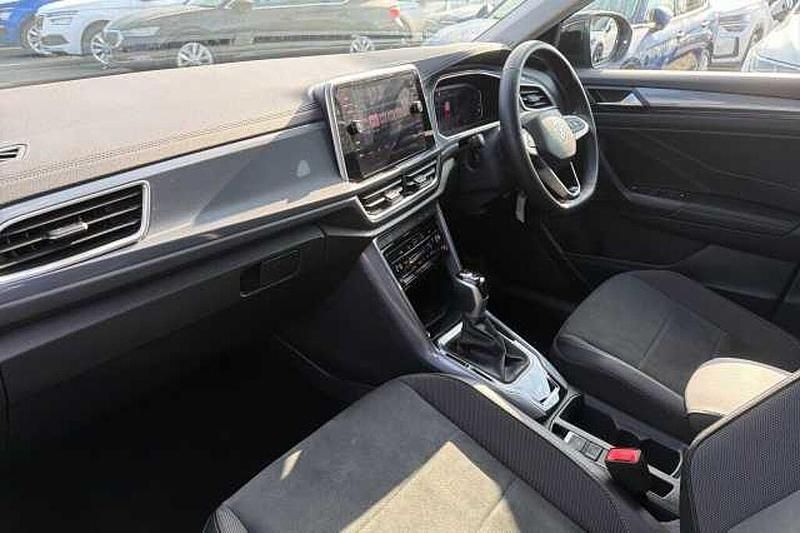 Used VW T-Roc Style 150 HP (110 kW) 2025 Black SUV