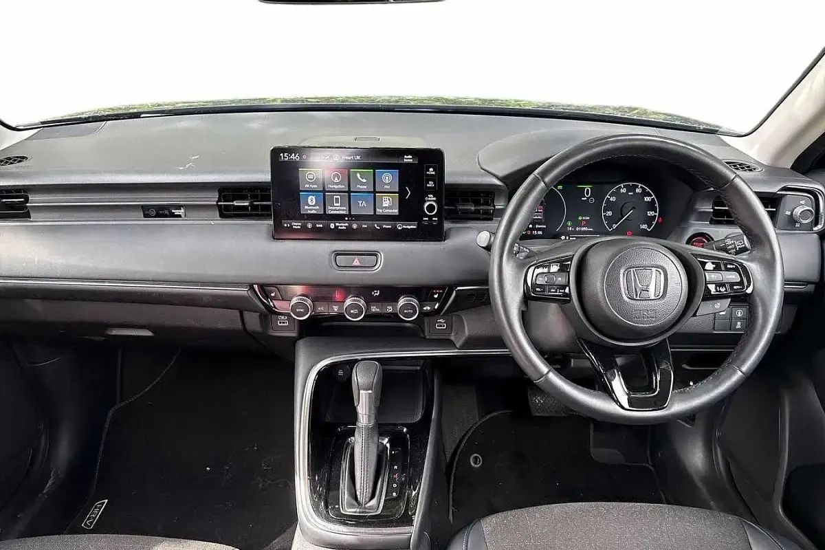Używany Honda HR-V Advance 131 KM (96 kW) 2023 Szary SUV