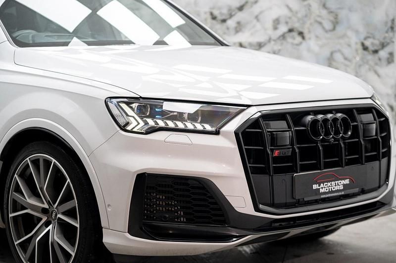 Used Audi SQ7 507 HP (372 kW) 2022 White SUV
