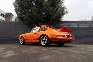 Used Porsche 911 235 HP (172 kW) 1969 Orange Coupe