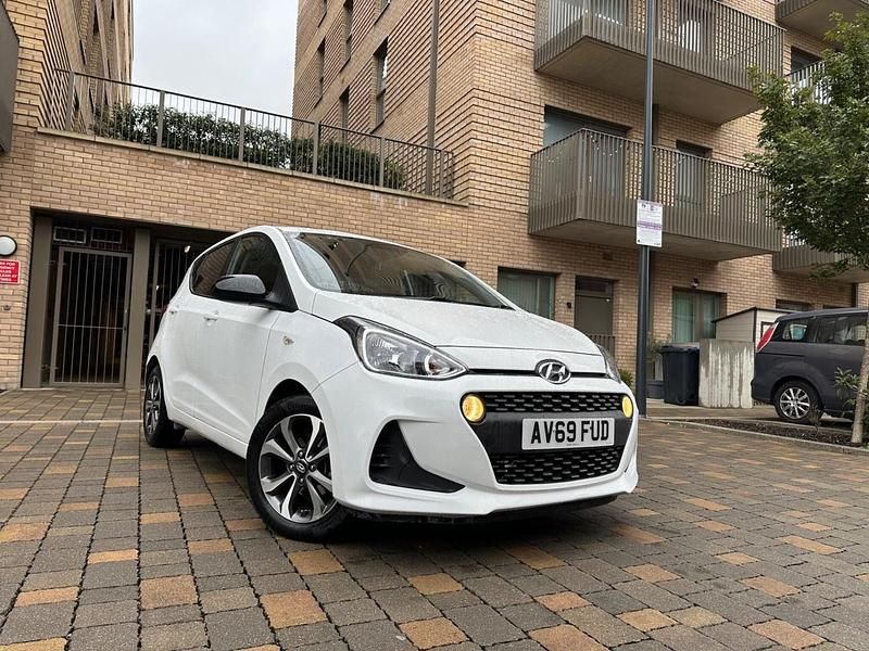 White Used 2019 Hyundai i10 Hatchback | £4,995 - Image 1/4