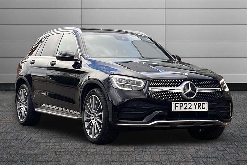Used Mercedes GLC220 AMG Line Premium 194 HP (142 kW) 2022 Black Estate