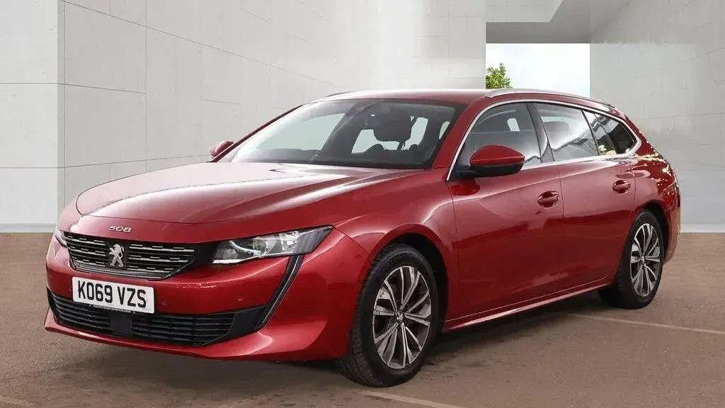 Used Peugeot 508 Allure 130 HP (95 kW) 2020 Red Estate