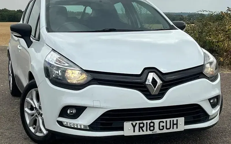 Used Renault Clio Play 110 HP (80 kW) 2018 Hatchback