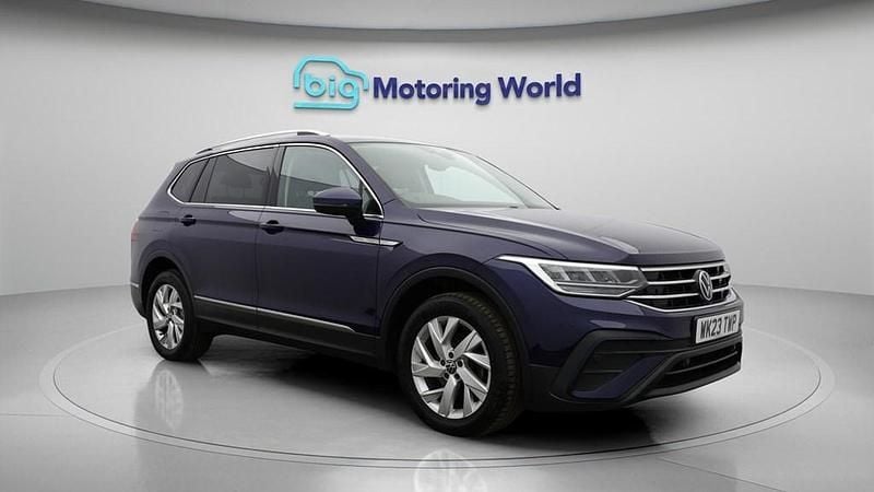 Usado VW Tiguan Allspace S 150 HP (110 kW) 2023 Azul SUV