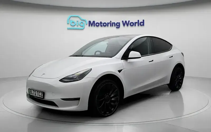 Used Tesla Model Y Performance 317 kW (432 HP) 2024 SUV