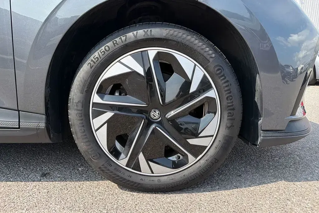 Used MG MG4 EV 147 kW (200 HP) 2023 Hatchback