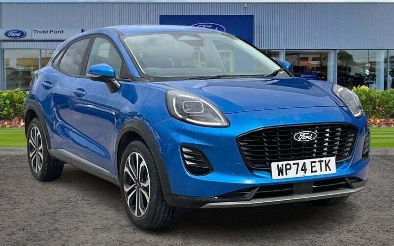 Used 2025 Ford Puma Titanium Hatchback | £22,450 (Fair price) - Image 1/4