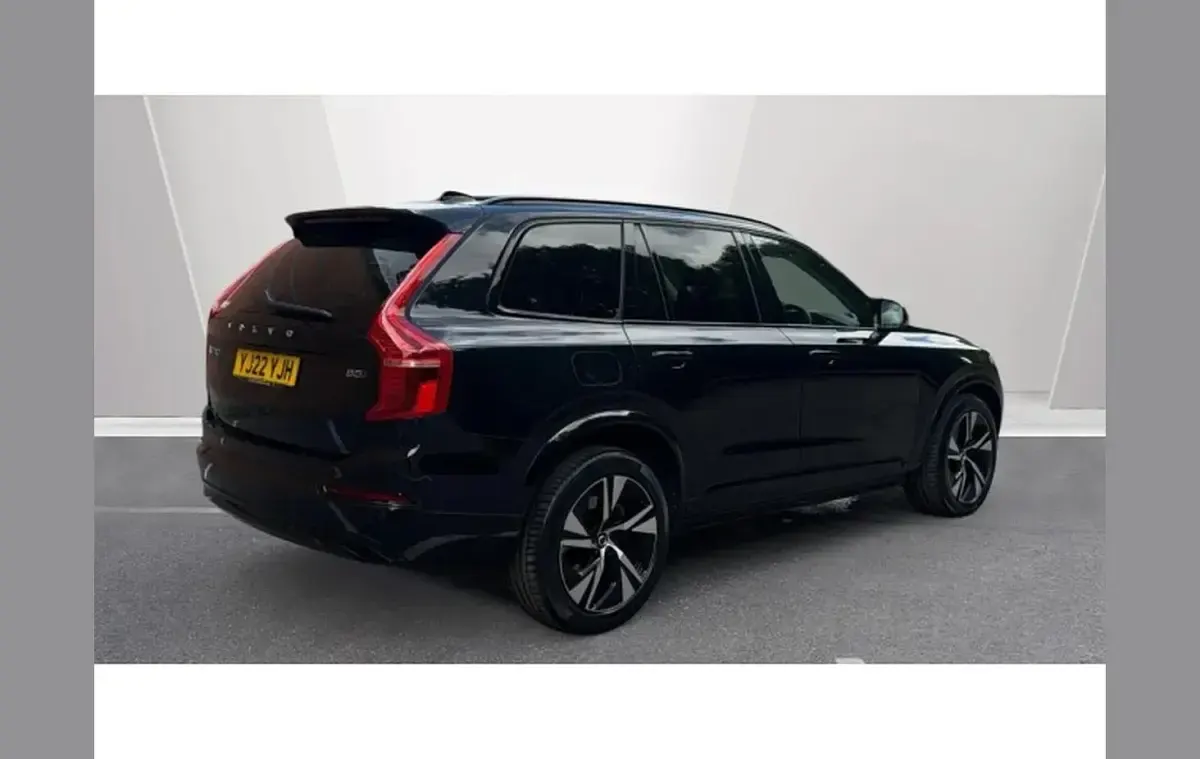 Used Volvo XC90 Plus 232 HP (170 kW) 2022 Black SUV