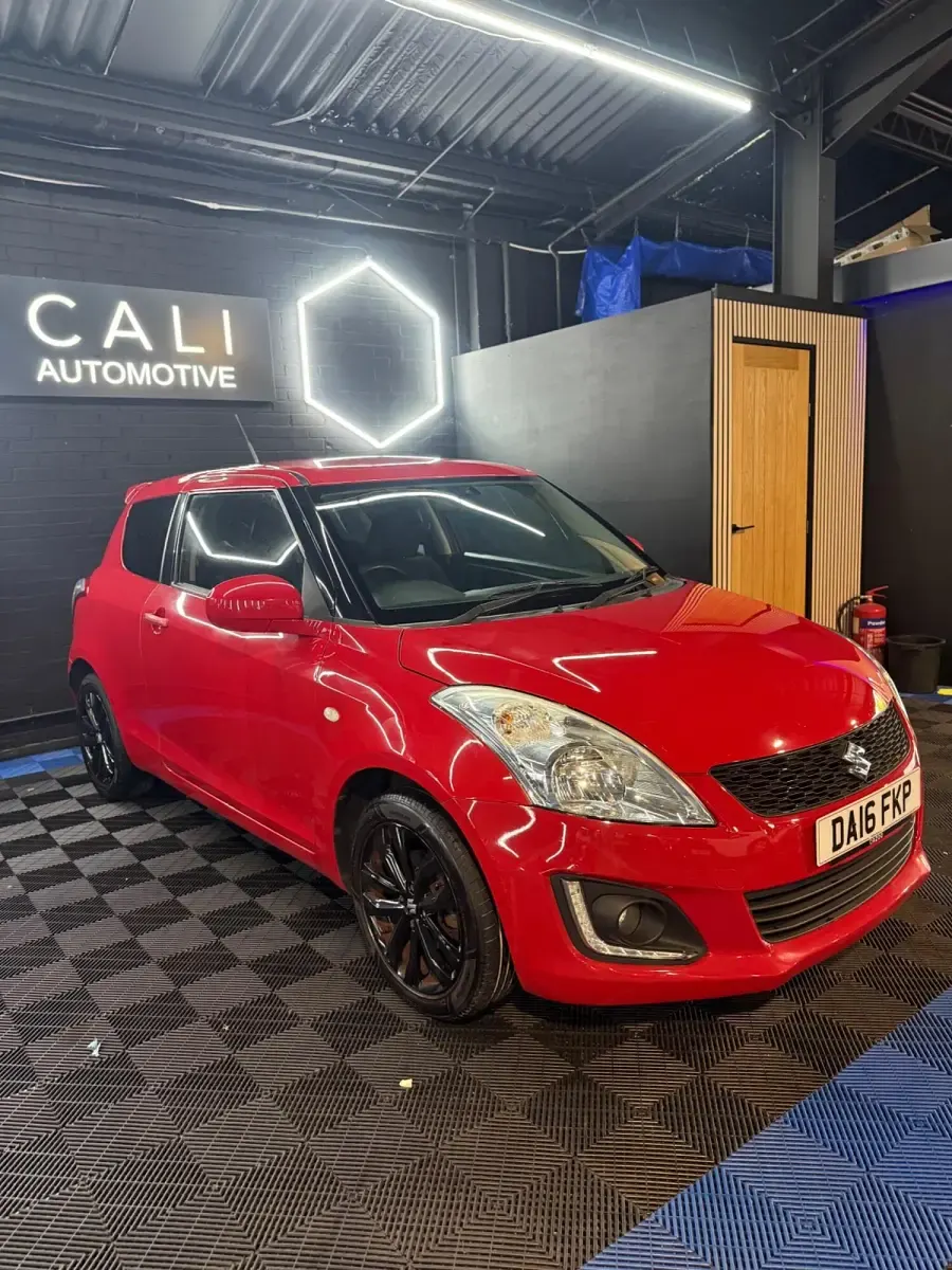 Used Suzuki Swift SZ-L 94 HP (69 kW) 2016 Red Hatchback