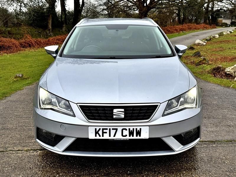 Used Seat Leon SE Dynamic 2017 Silver Estate