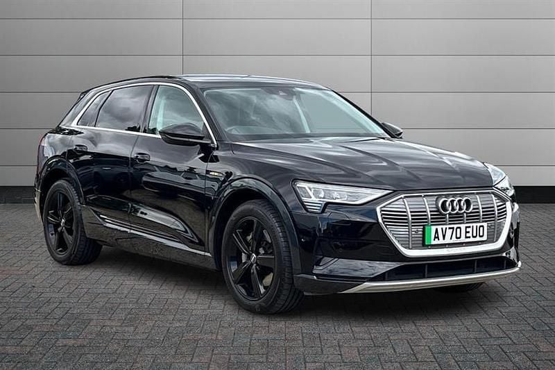 Brilliant black Used 2020 Audi e-tron Advanced SUV | £19,490 (Good price) - Image 1/4