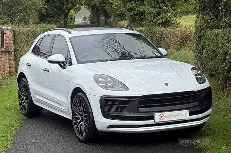 Used 2023 Porsche Macan SUV | £64,995 (Fair price) - Image 1/1