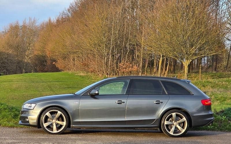 Used Audi A4 Black Edition 177 HP (130 kW) 2014 Grey Estate
