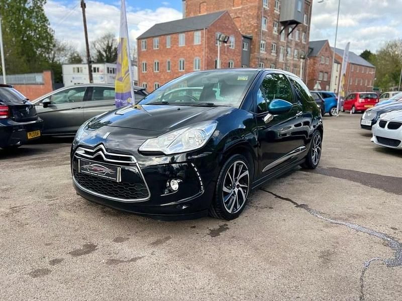 Used DS Automobiles DS3 110 HP (80 kW) 2015 Black Hatchback