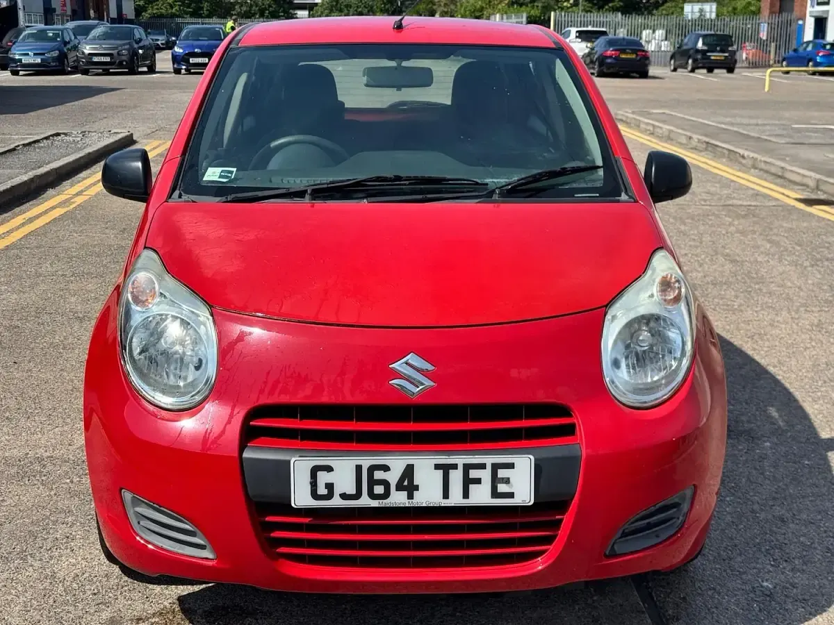 Used Suzuki Alto 68 HP (50 kW) 2014 Red Hatchback