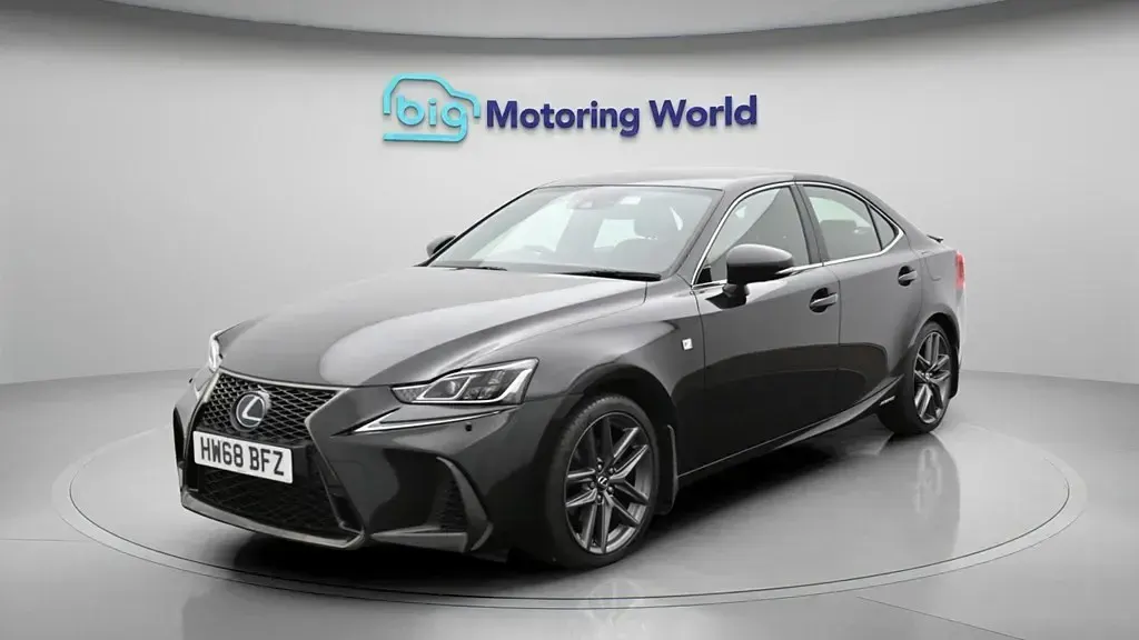 Used Lexus IS300h Sport Line 223 HP (164 kW) 2020 Black Sedan