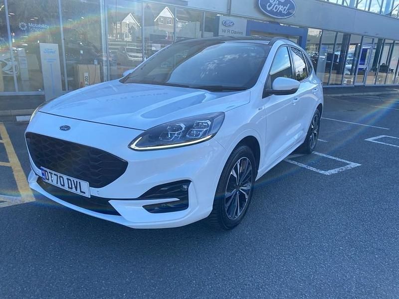 Used Ford Kuga ST-Line X 190 HP (139 kW) 2021 Frozen white SUV