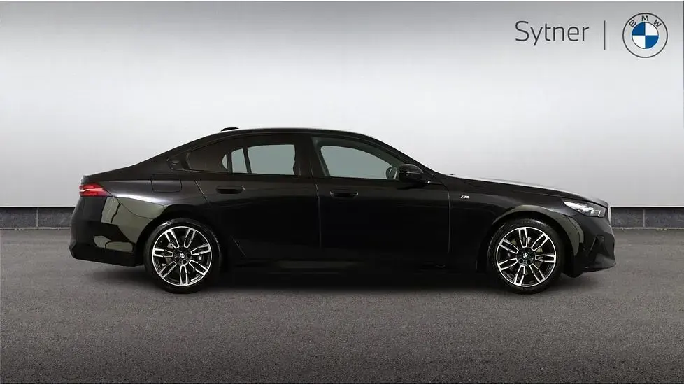 Used BMW 520 M Sport 205 HP (150 kW) 2024 Black