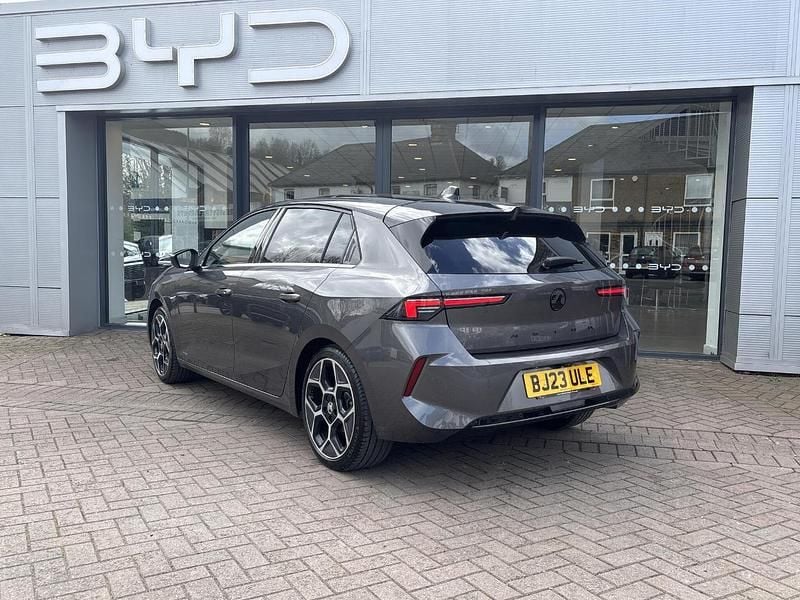 Used Vauxhall Astra Ultimate 128 HP (94 kW) 2023 Grey Hatchback
