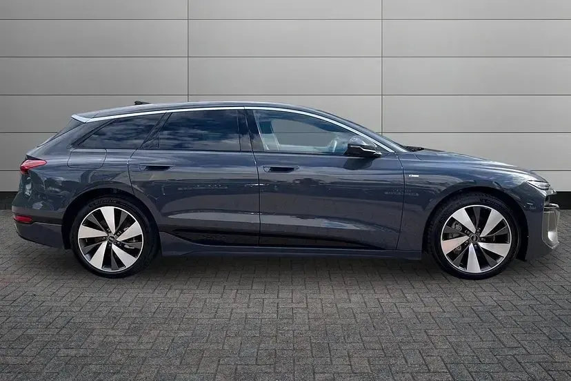 New Audi A6 e-tron S-Line 266 kW (362 HP) 2025 Magnet grey Estate