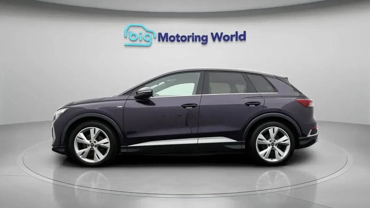 Second-hand Audi Q4 e-tron S-Line 125 kW (170 CP) 2022 Mov SUV