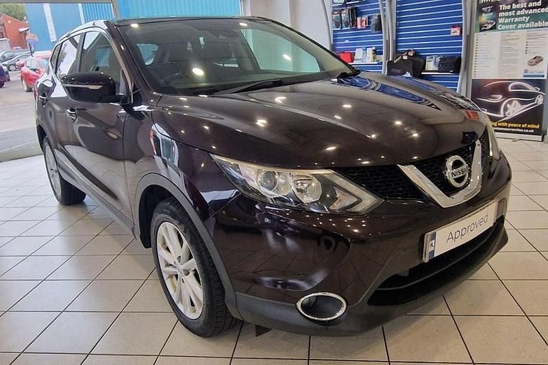 Black Used 2014 Nissan Qashqai Acenta Premium SUV | £5,644 (Fair price) - Image 1/1