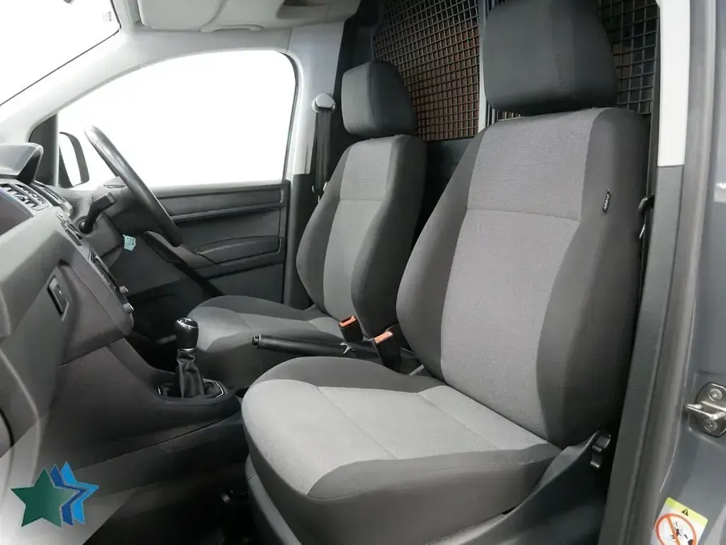 Used VW Caddy Startline 102 HP (75 kW) 2017 Grey MPV
