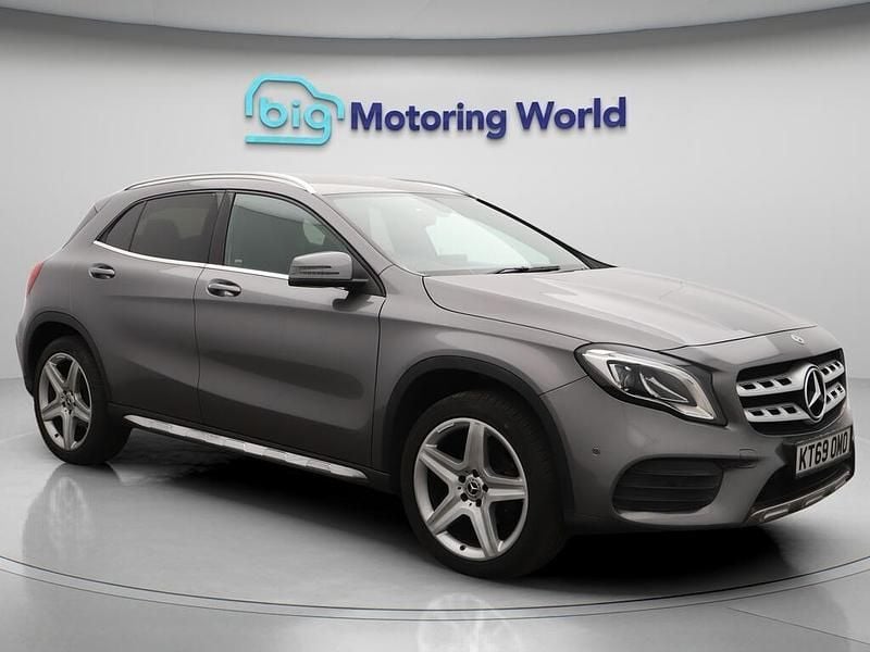 Grey Used 2019 Mercedes GLA180 AMG line SUV | £16,500 (Fair price) - Image 1/4