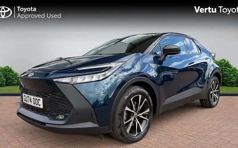 Second-hand Toyota C-HR Design 223 CP (164 kW) 2026 SUV