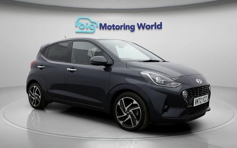 Used Hyundai i10 Premium 84 HP (61 kW) 2023 Grey Hatchback