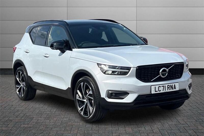 Silver Used 2021 Volvo XC40 R-Design Pro SUV | £23,995 (Fair price) - Image 1/4