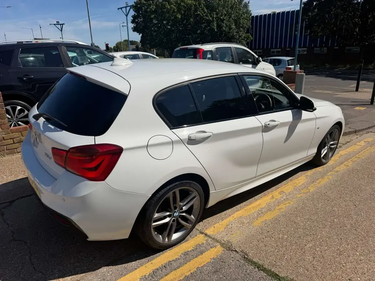 Used BMW 116 M Sport 114 HP (83 kW) 2018 White Hatchback