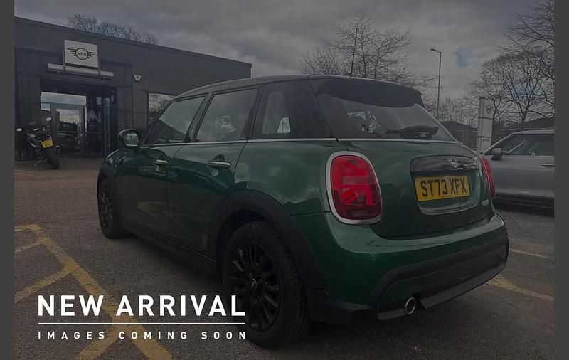 Used Mini Cooper Comfort 134 HP (98 kW) 2023 Green Hatchback