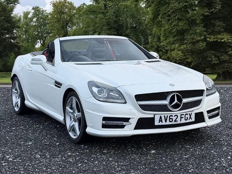 White Used 2012 Mercedes SLK200 AMG Cabriolet | £9,695 (Fair price) - Image 1/4