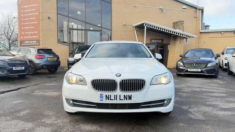 Used BMW 520 2011 White Sedan
