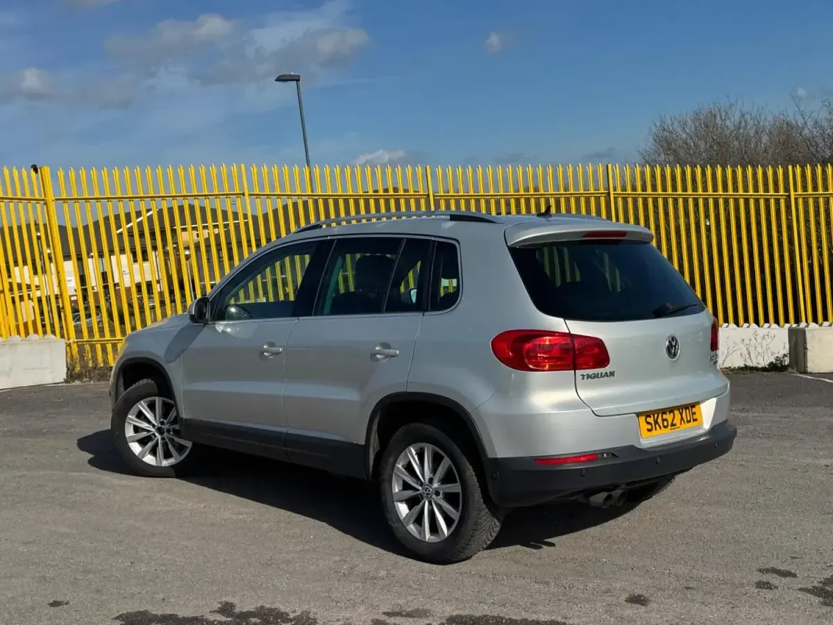 Usado VW Tiguan SE 140 HP (102 kW) 2012 Prateado SUV