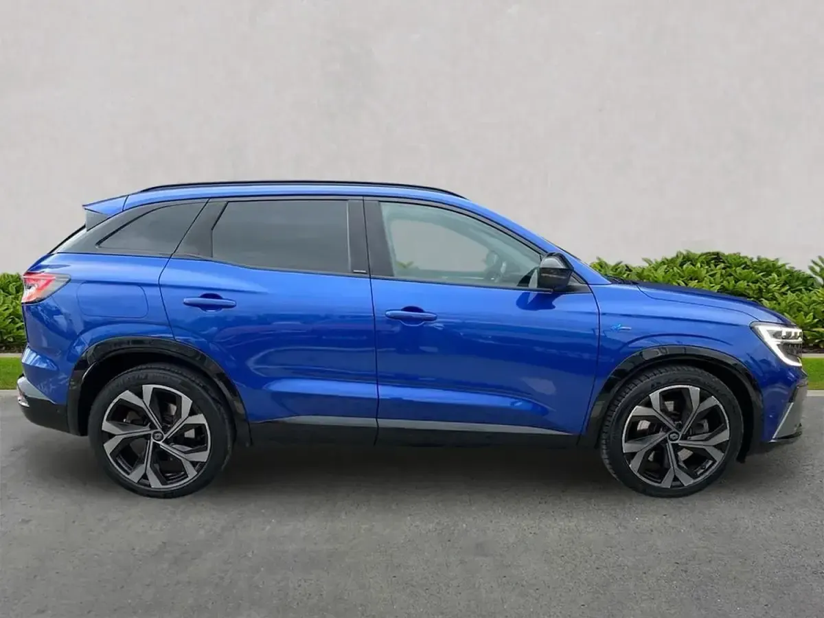 Gebraucht Renault Austral Iconic Esprit Alpine 200 PS (147 kW) 2024 Blau SUV