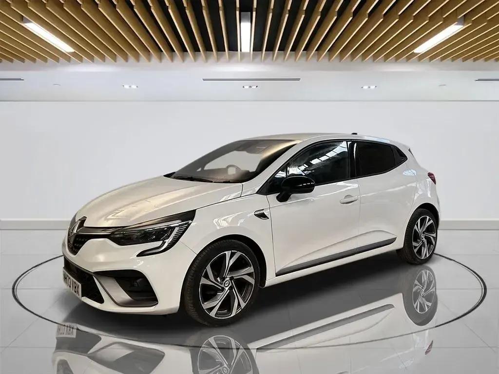 Used Renault Clio RS Line 90 HP (66 kW) 2023 White Hatchback
