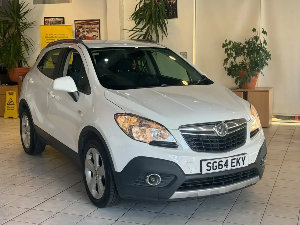 Used Vauxhall Mokka 130 HP (95 kW) 2014 White SUV