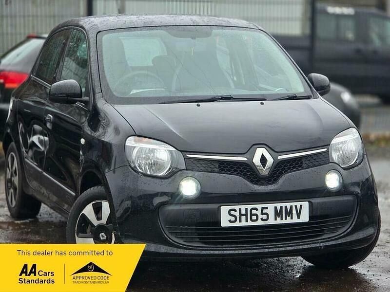 Used Renault Twingo Play 70 HP (51 kW) 2015 Black Hatchback
