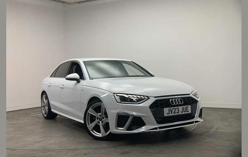 Used Audi A4 S-Line 147 HP (108 kW) 2024 White Sedan