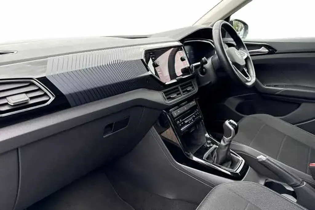 Used VW T-Cross 110 HP (80 kW) 2022 SUV